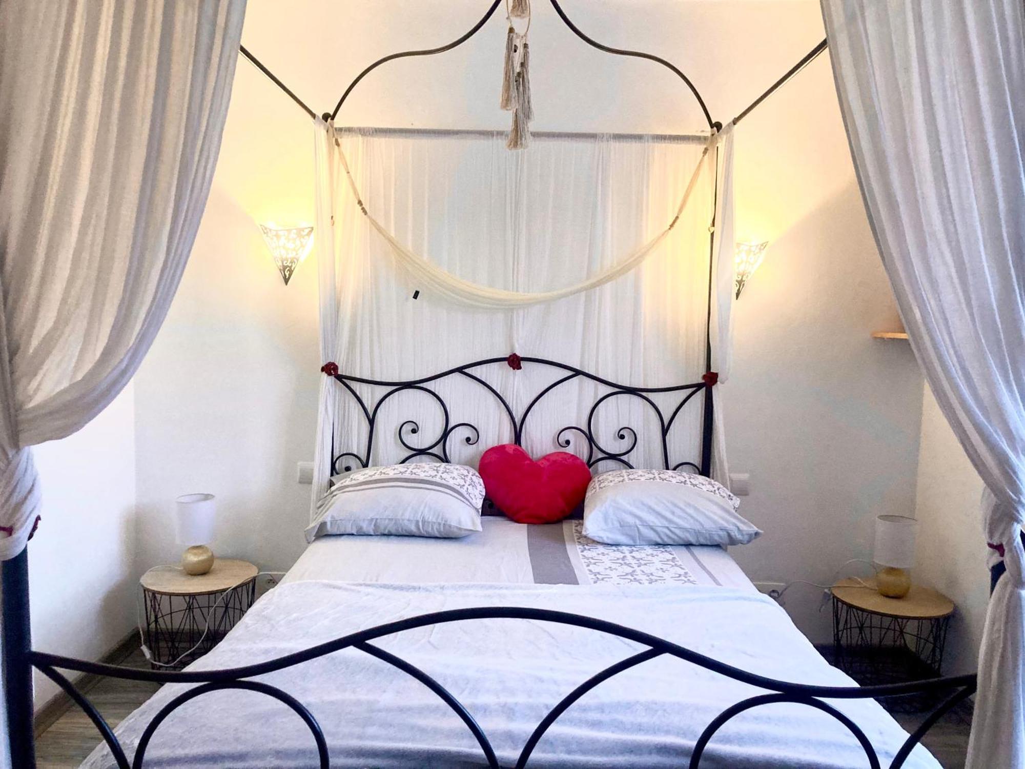 Villa 110M2, 7 Pers, Jacuzzi , 3 Chambres, Terrain Clos Et Arbore 2500M2 Trèbes Dış mekan fotoğraf