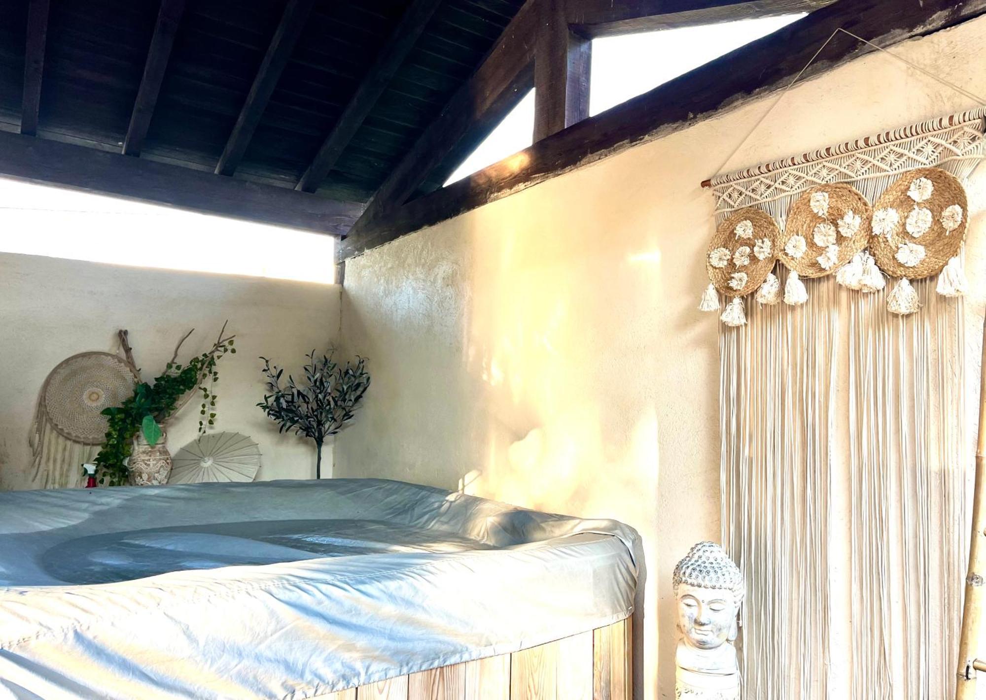 Villa 110M2, 7 Pers, Jacuzzi , 3 Chambres, Terrain Clos Et Arbore 2500M2 Trèbes Dış mekan fotoğraf